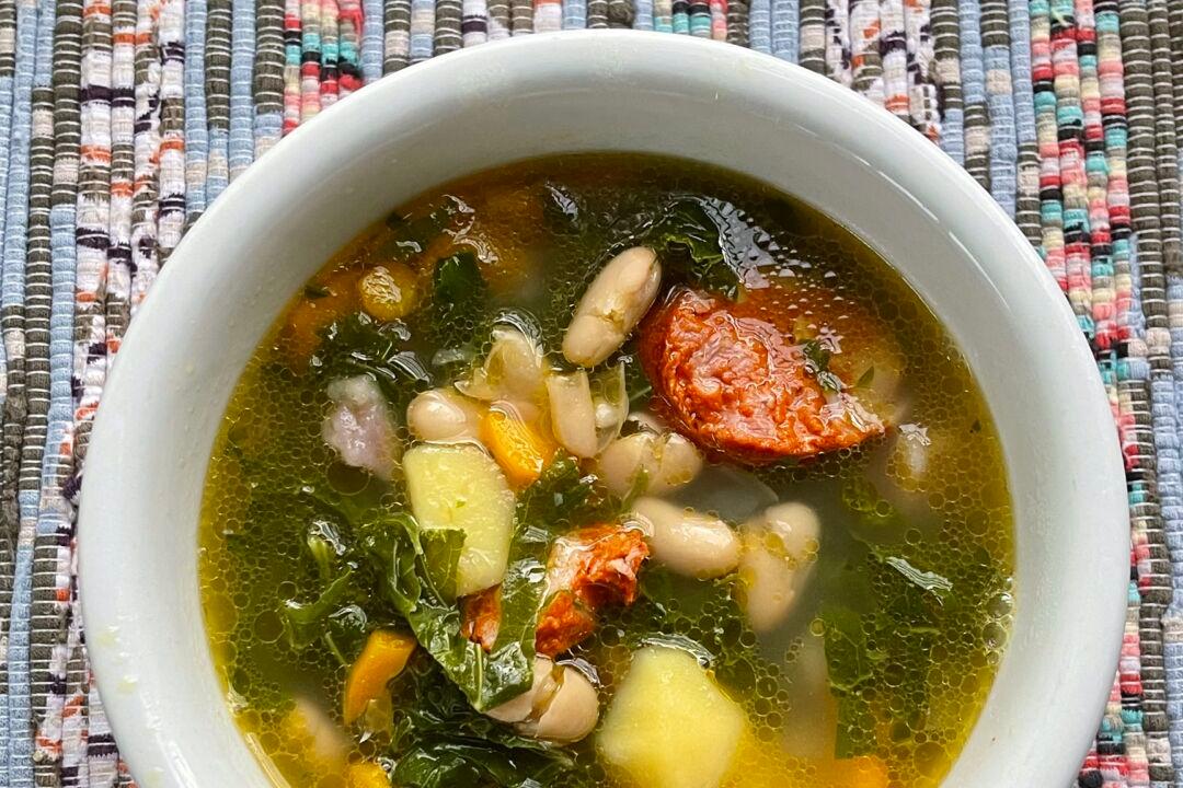 Sopa de Feijão (Portuguese Bean Soup)