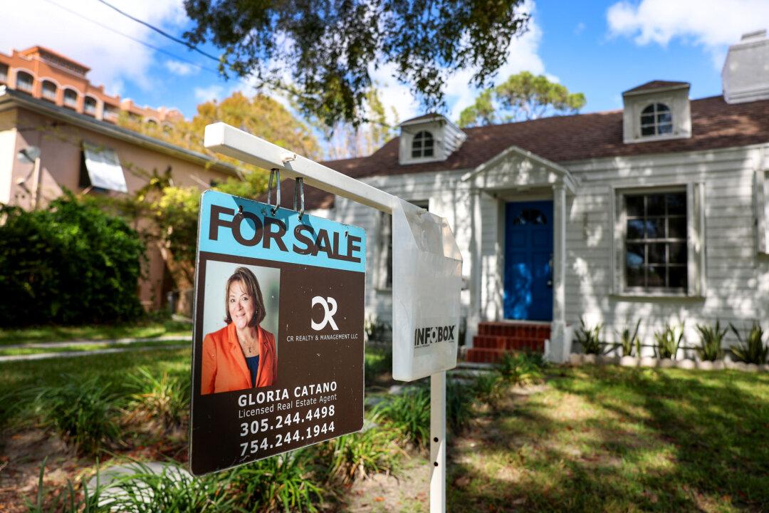 US Mortgage Rates Fall for 4th Straight Week