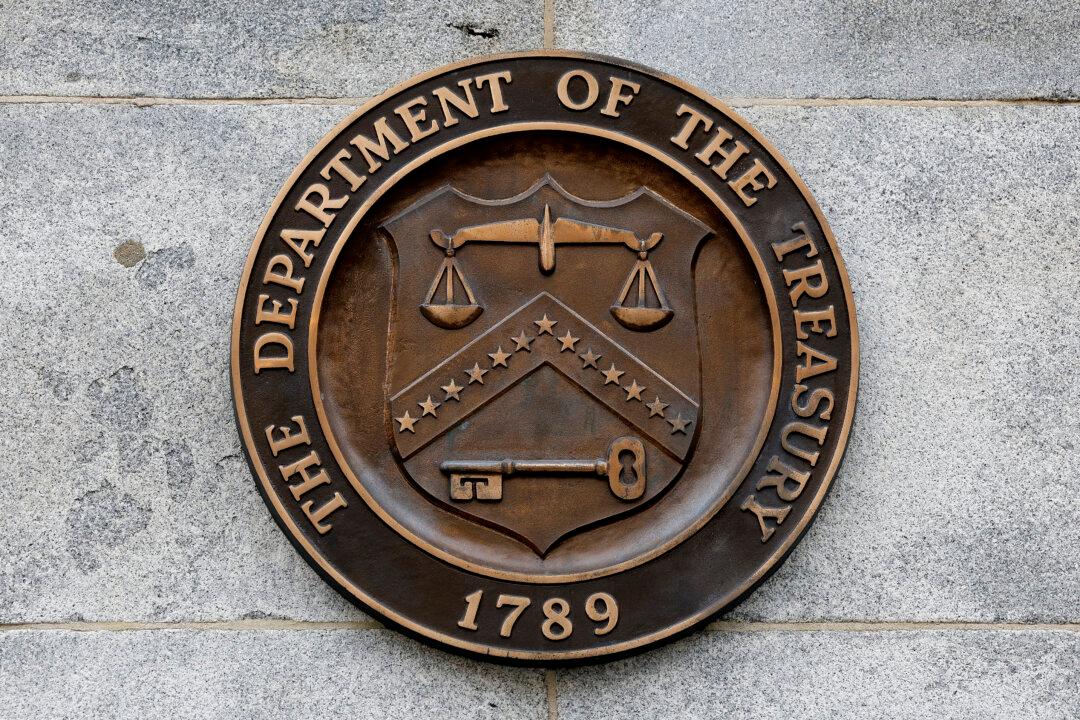 News Brief: Chinese Hackers Breach US Treasury Department; Trump Warns of Potential Delays for Cabinet Nominees