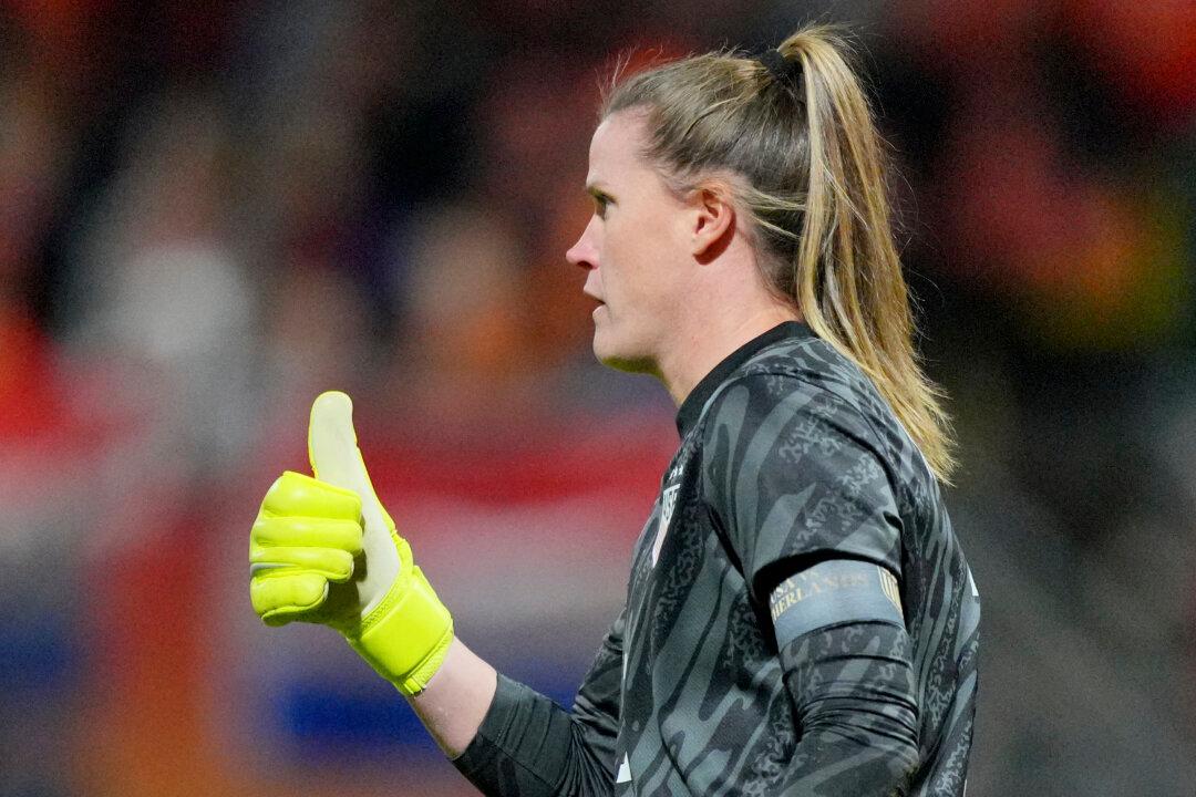 USWNT Beats Netherlands 2–1 in Goalkeeper Alyssa Naeher’s Final Match