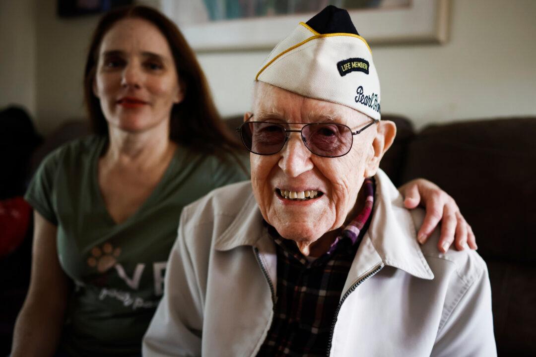 Warren Upton, Oldest Living Survivor of the Pearl Harbor Attack, Dies at 105