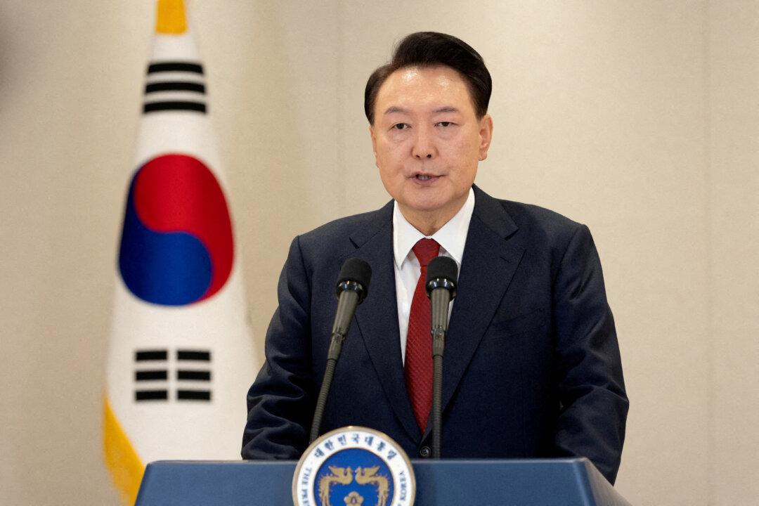 South Korean Court Issues Arrest Warrant for Impeached President Yoon
