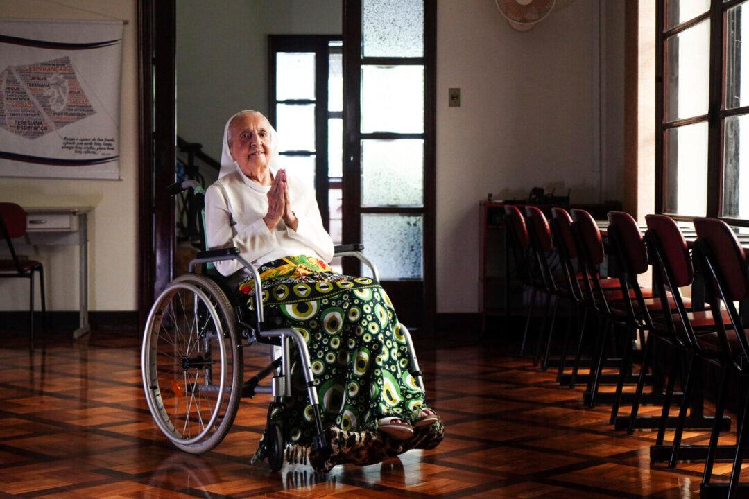 Soccer-Loving Nun From Brazil Tops List of World’s Oldest Living Person at Nearly 117