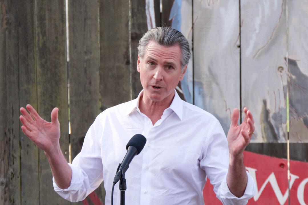 Newsom Responds to Trump’s Wildfires Comments, Says Biden ‘Didn’t Play Politics’