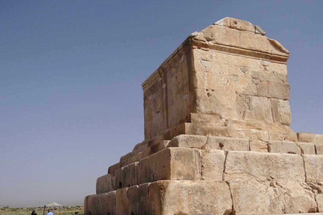 3 Lessons in Leadership From a King’s Biographer