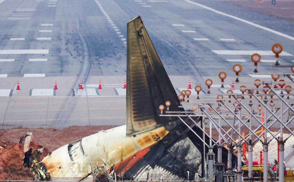 South Korean Transport Minister Announces Plan to Resign Over Jeju Air Crash