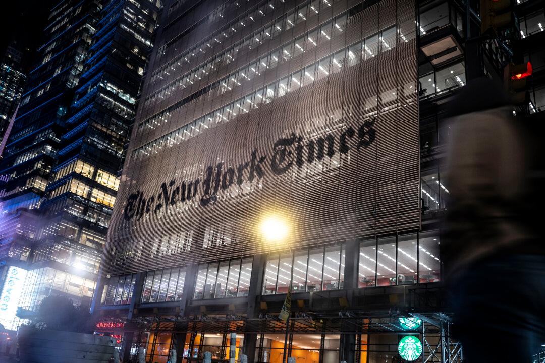 Trump Files $15 Billion Defamation Lawsuit Against New York Times