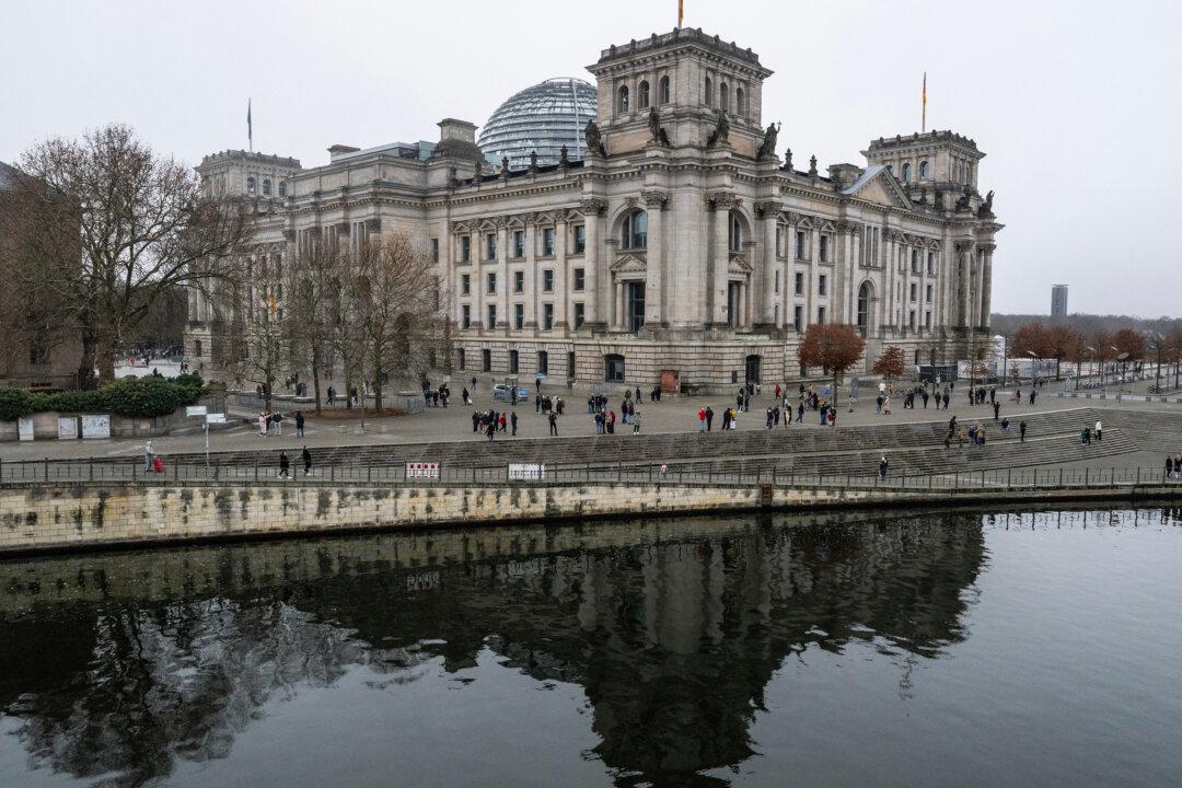 German Vote on Migration Bill Adjourned