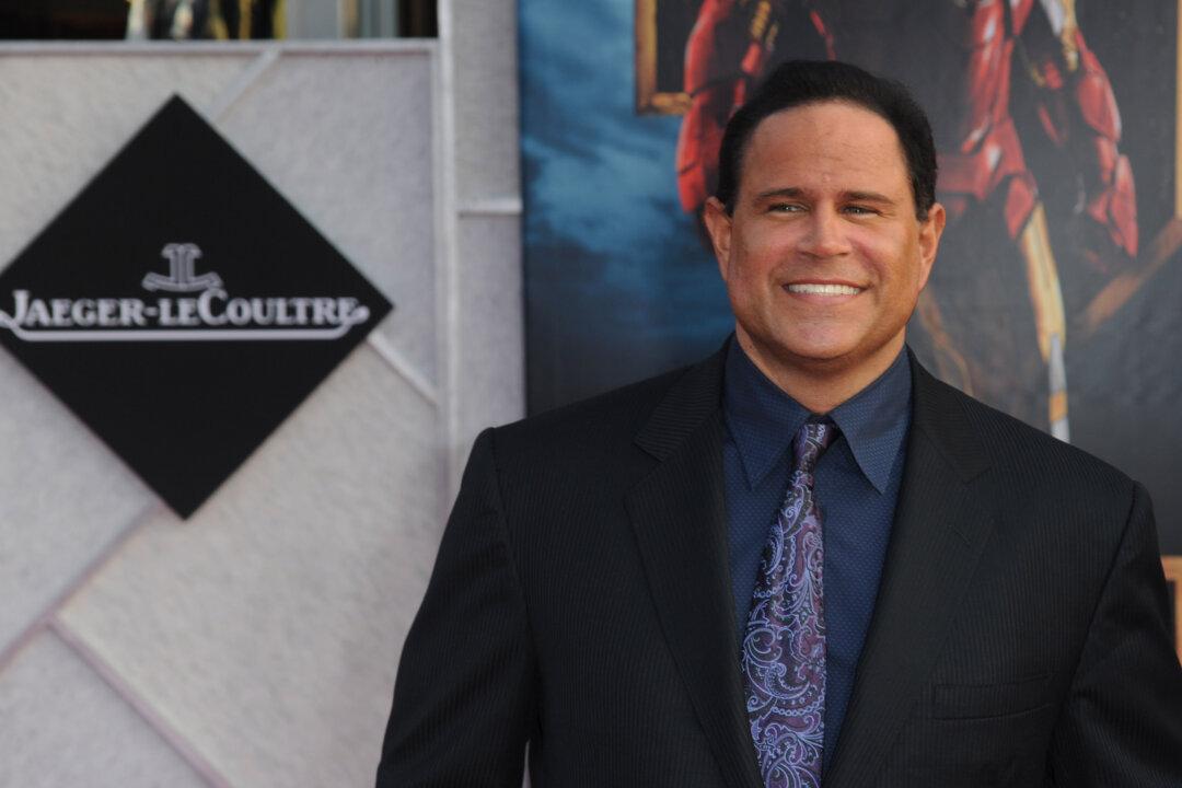 California Actor Sentenced to 8 Years for COVID-19 Cure Fraud