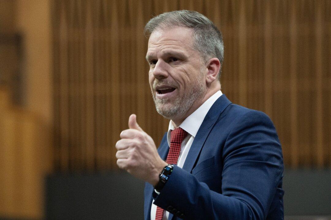 Federal Health Minister Says More Pharmacare Deals Will Be Signed ‘In Coming Days’