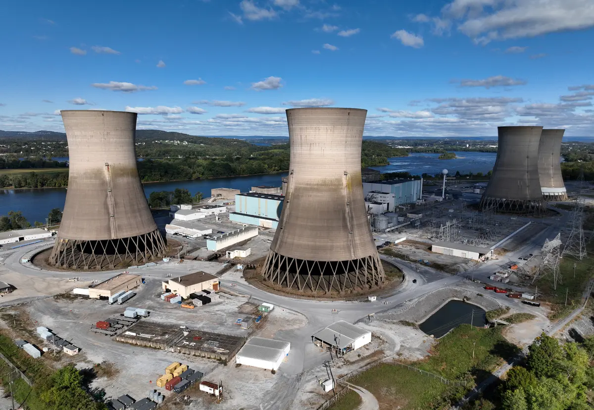 Energy Department Issues $1 Billion Loan to Reboot Three Mile Island Nuclear Plant thumbnail