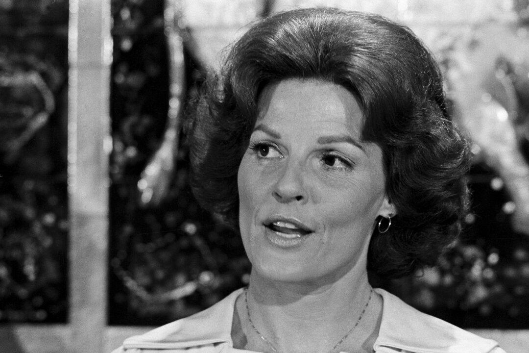 Anita Bryant, Former Singer and Beauty Queen Who Led ‘Save Our Children’ Campaign, Dies at 84