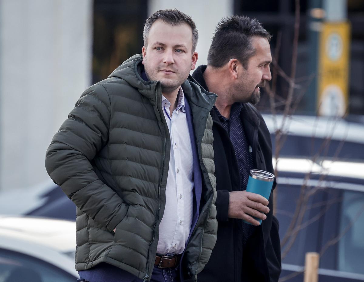 Court Hands Jail Sentence, Community Service to 2 Coutts Border Protesters