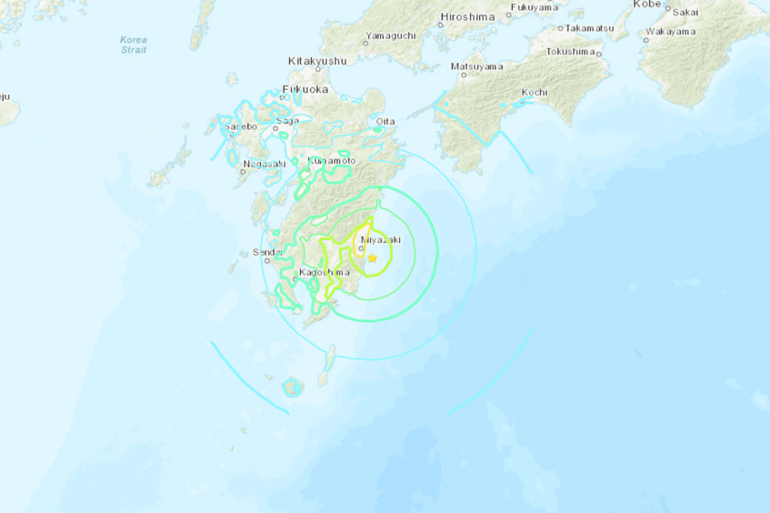 Magnitude 6.9 Earthquake Rattles Southwestern Japan, Followed by Tsunami Warnings