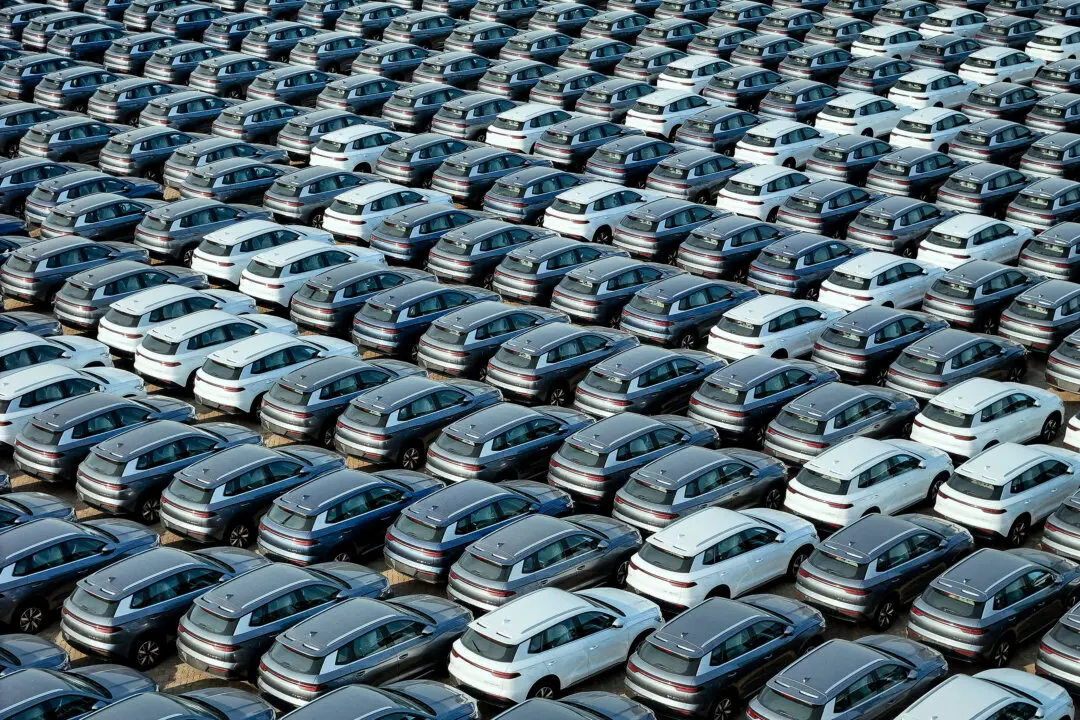 CCP’s New Five-Year Plan Sidelines Electric Vehicles After Years of Subsidy-Driven Expansion