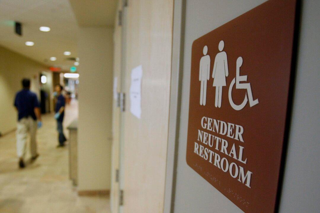 BC Parents Alarmed as School Closes Single-Sex Washrooms, Leaving Only Gender-Neutral Option