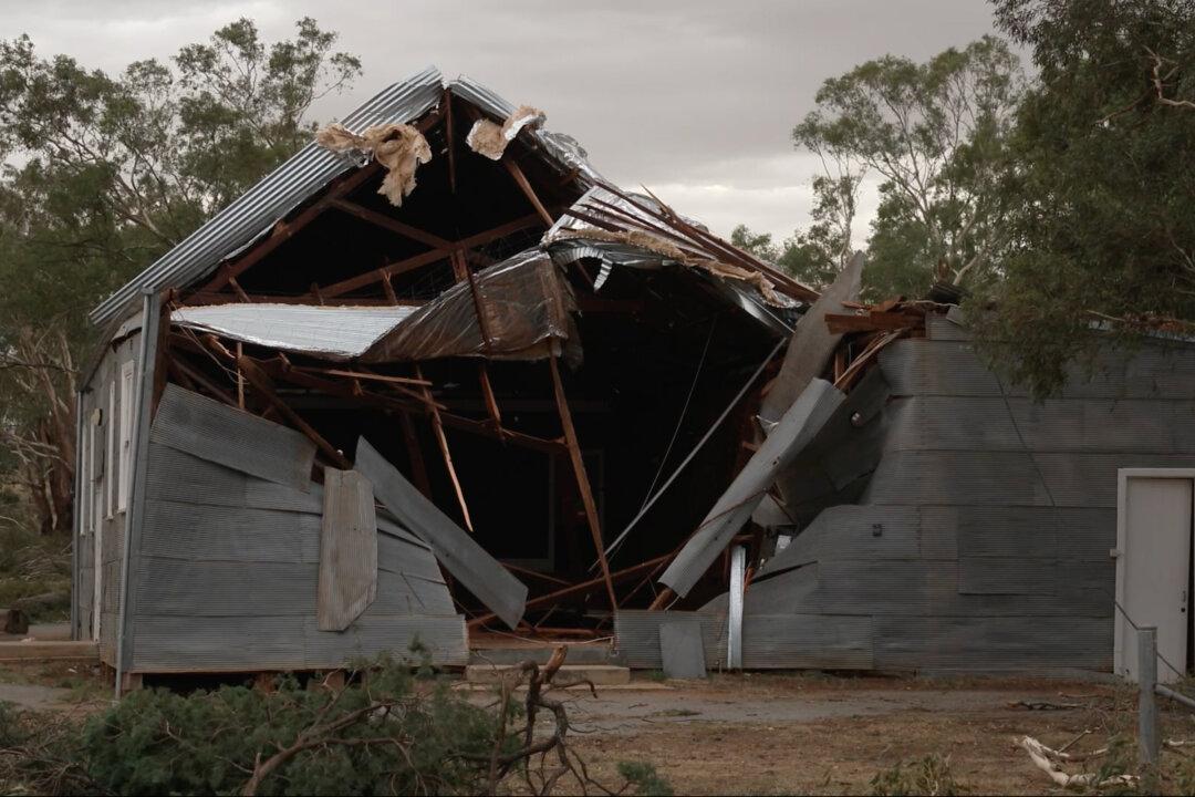 1 Dead as Storm Wreaks Havoc in New South Wales, Queensland