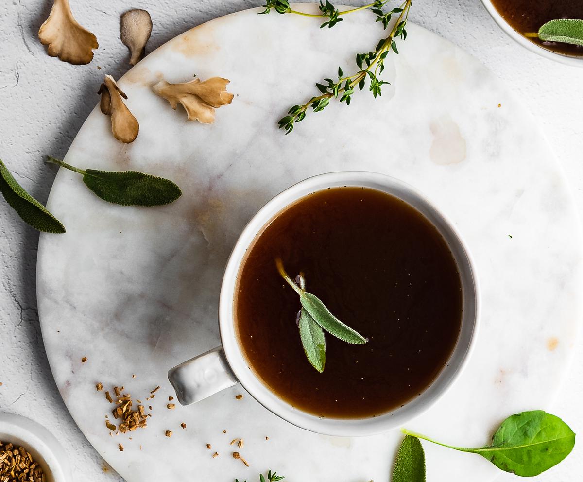 Herbal Chicken and Mushroom Sipping Broth