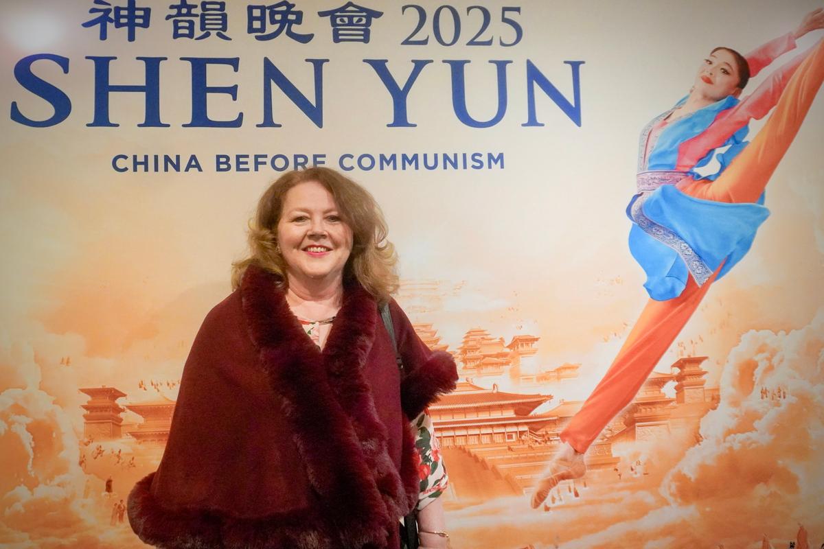Shen Yun Stunning, Vivacious, Beautiful, Says Dance School Principal