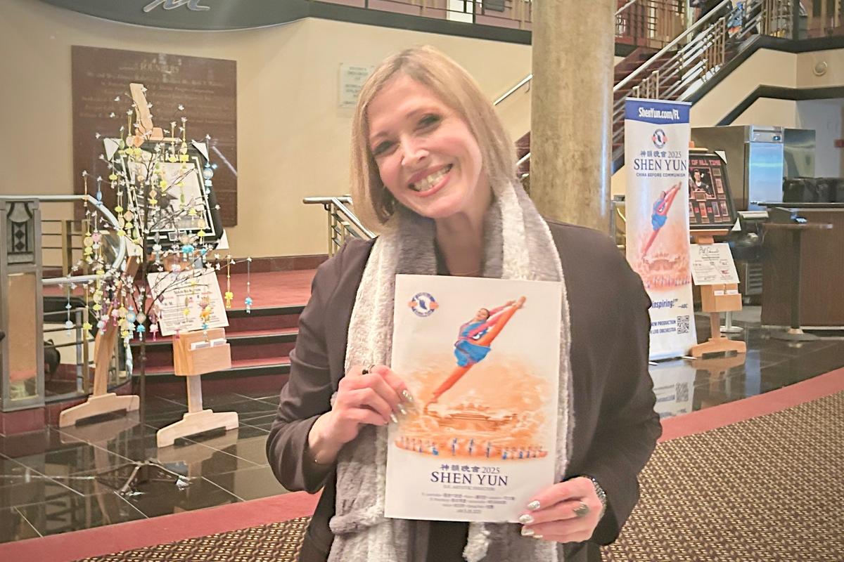 Shen Yun Is Absolutely Beautiful and Spellbinding, Says Actress