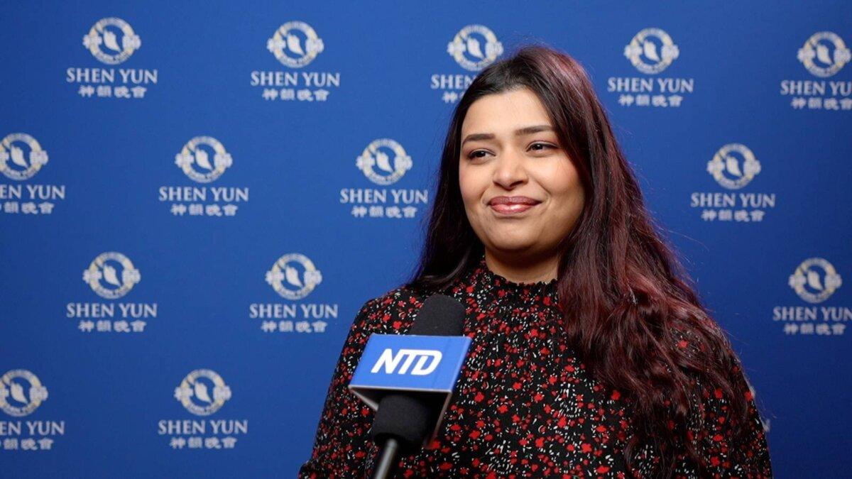 Salaya Naqvi attended Shen Yun Performing Arts at the Palace Theatre in Manchester, UK, on January 19, 2025. (NTD)
