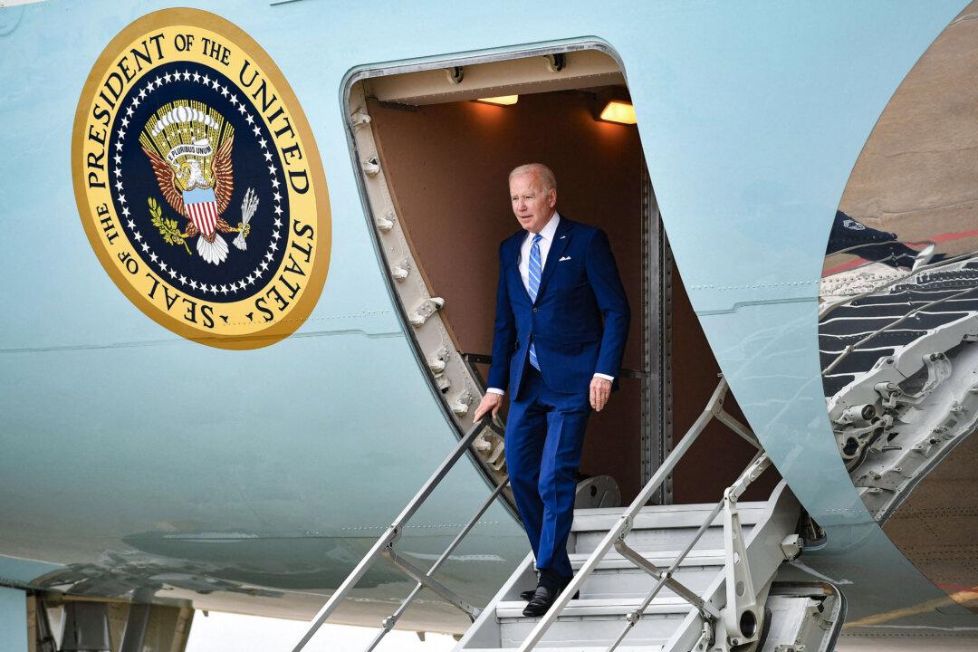 Biden’s Aviation Legacy: Infrastructure Funding, FAA Oversight, and Boeing Scrutiny