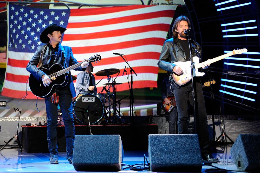 ‘Dreaming in Red, White, and Blue’: Brooks & Dunn’s ‘Only in America’