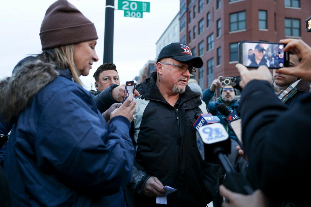 Judge Lifts Restrictions on Jan. 6 Convicts Who Had Sentences Commuted