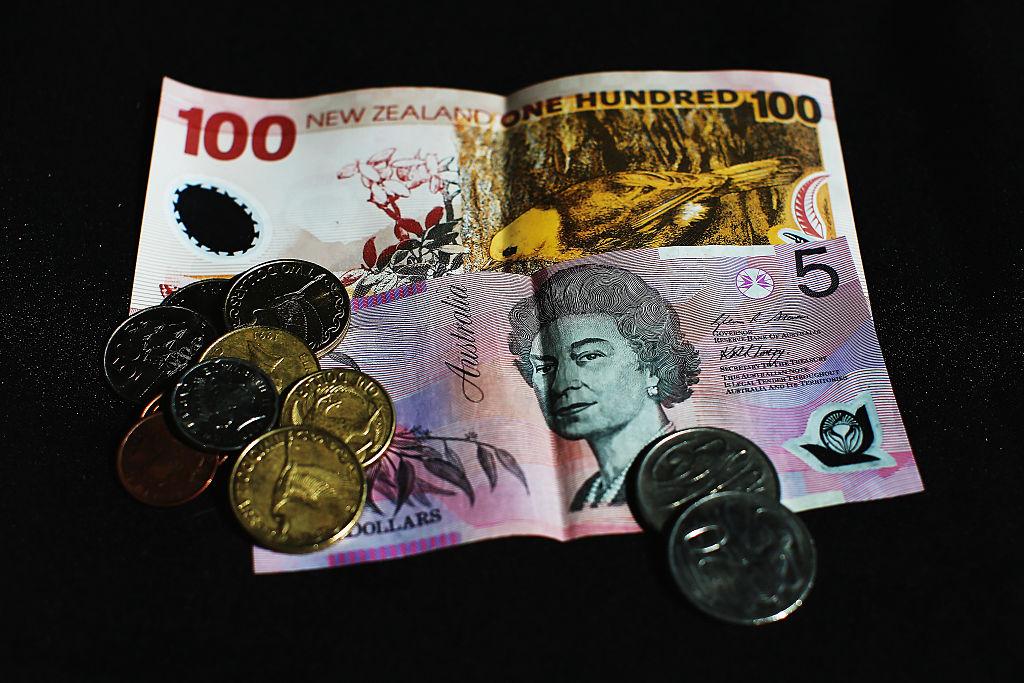 Some New Zealanders Paying 50 Percent Tax, Treasury Reveals