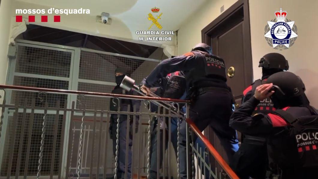 11 Spaniards Arrested Over Ketamine Import Attempt