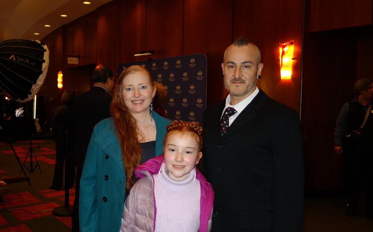 Couple Brings Daughter to Shen Yun for a Cultural Experience