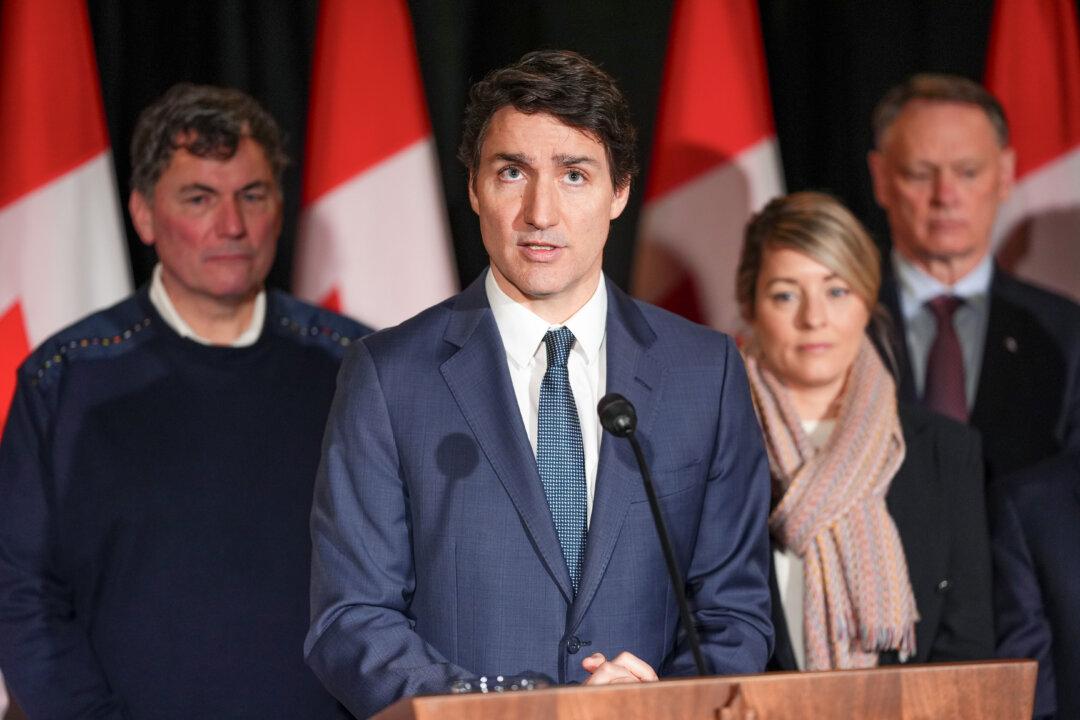 Trudeau Warns of Retaliatory Tariffs, Says Americans Will Pay More If US Imposes Tariffs on Canada