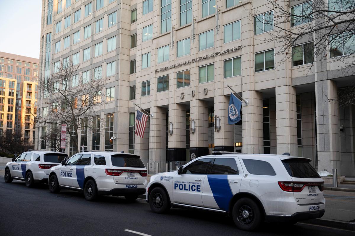 Mayor, State Lawmakers Criticize ICE Raid in New Jersey’s Newark
