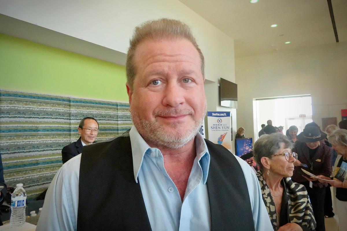 ‘Fills Me With Hope’: Tampa-Based Doctor Sees Shen Yun, Says It Inspired Him Spiritually