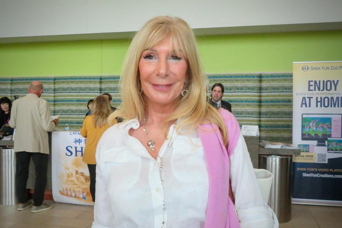 Ballet Teacher Calls Shen Yun ‘Elegant and a Delight for the Eyes’