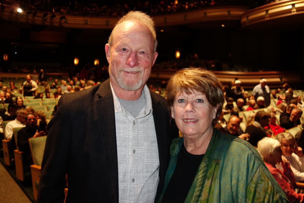 Pastor Delighted to See Shen Yun Express Love for Traditional Ways Before Communism