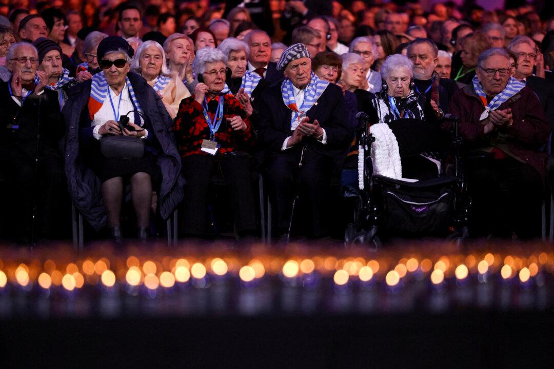 Auschwitz Survivors Warn of Rising Anti-Semitism at 80th Anniversary of Camp’s Liberation