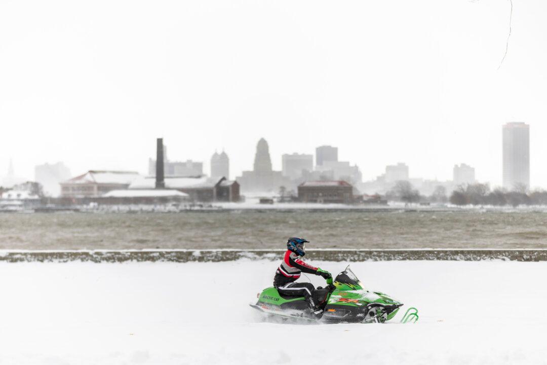 Human Smuggling Attempt Thwarted in Fort Erie, Ont., Near US Border: Authorities