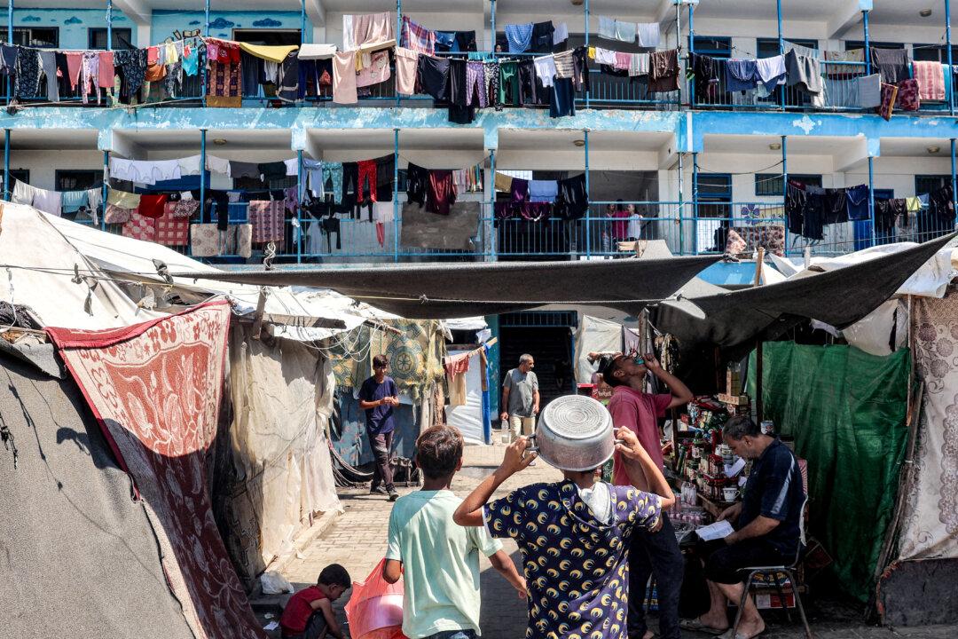 Israel Ban on UN Aid Agency for Palestinians Goes Into Effect