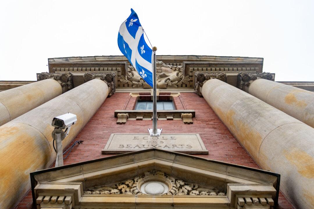 Montreal Asks Quebec for Help With Language Laws After English Book Club Rejected