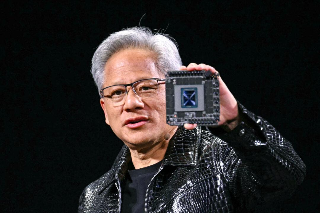 Trump Confirms Nvidia, AMD Will Pay 15 Percent Fee for Chip Sales in China