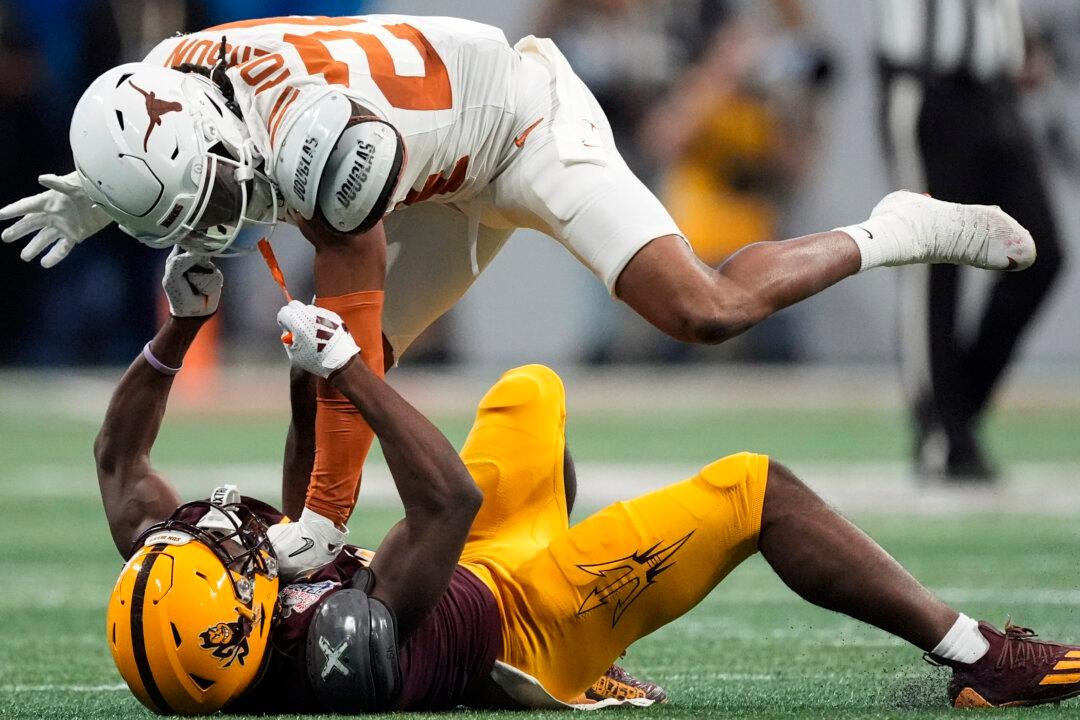 Targeting No-call at Peach Bowl Raises More Questions About Disputed Rule