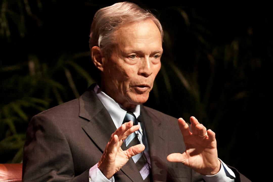 Buddy MacKay, a Democrat Who Briefly Served as Florida’s Governor, Dead at 91