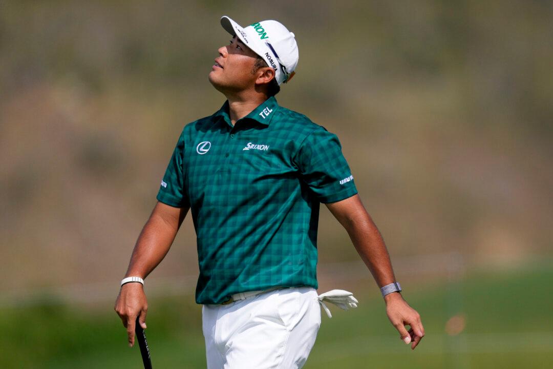 Hideki Matsuyama Sets Personal Best With 11 Birdies for a 62 and Leads Morikawa by 1 at Kapalua