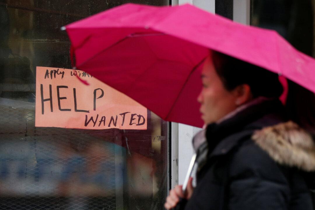 Canada Gains More Jobs Than Forecast in December, Jobless Rate Takes Surprise Dip