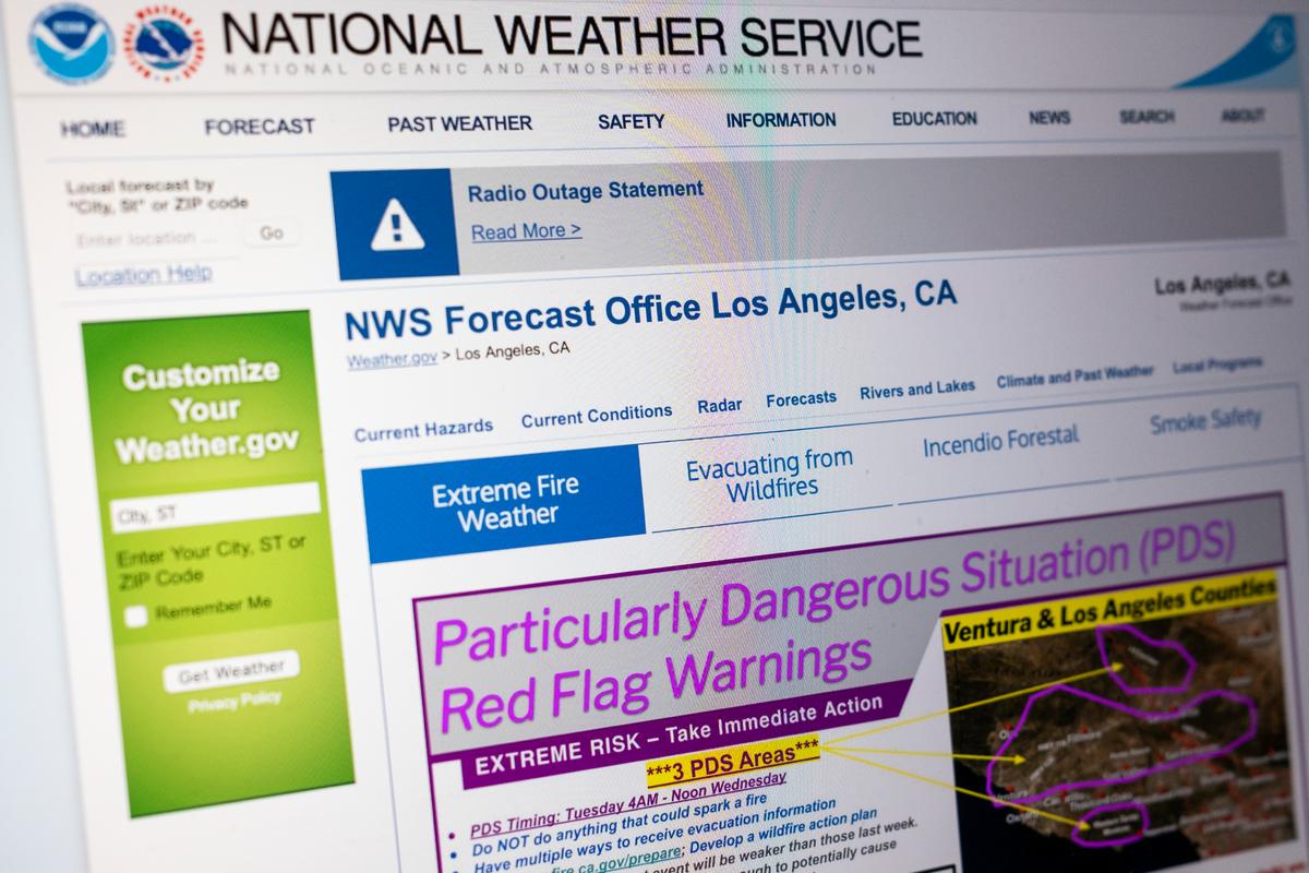 ‘PDS’ Warnings Were Made to Grab Attention in Tornadoes, Hurricanes, and Now Wildfires