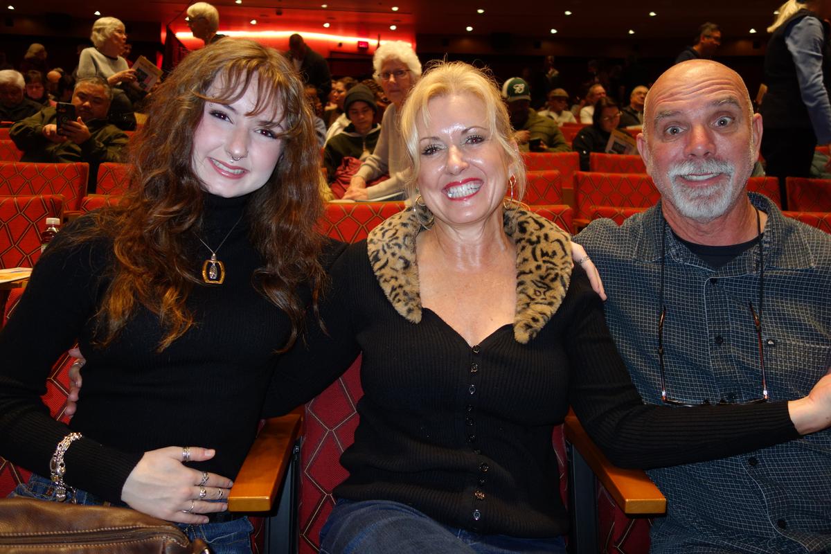 Ballet Dancer: All of Shen Yun’s Dancers Are so Strong and Beautiful