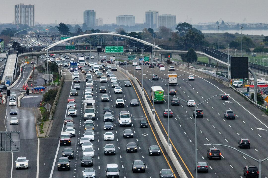 Biden-Era Climate Rule Dead After Court Grants Dismissal of Appeal