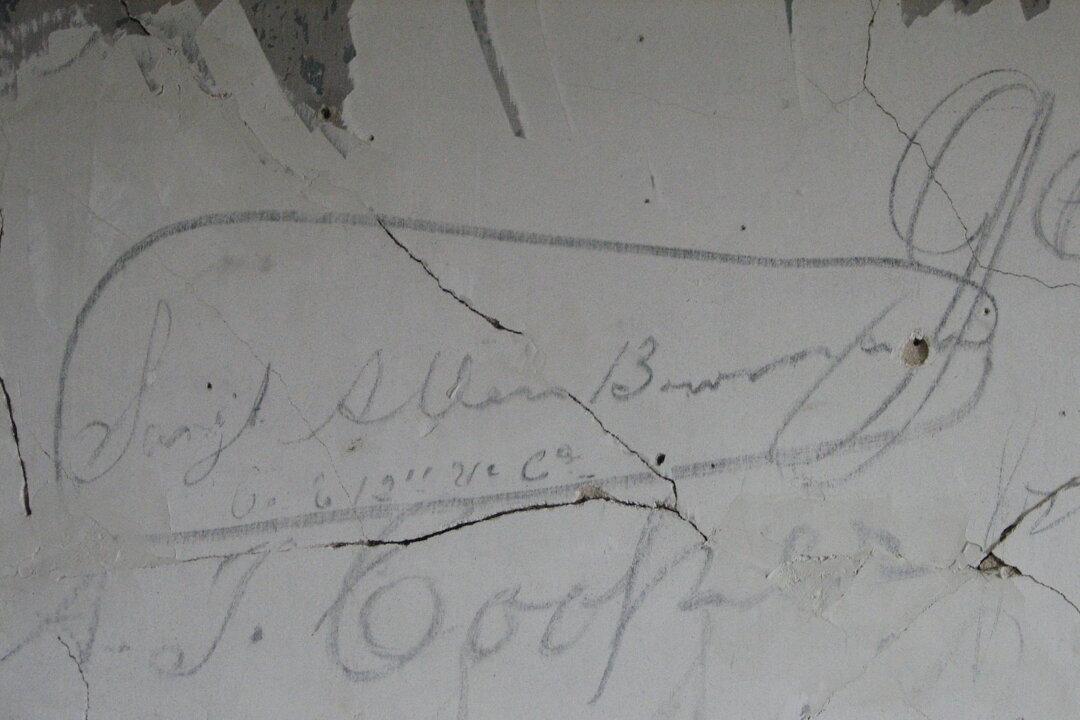 Good Graffiti at the Historic Graffiti House