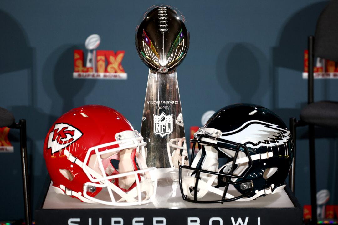 đ§Sports Brief: Star-Studded Super Bowl Spectacular